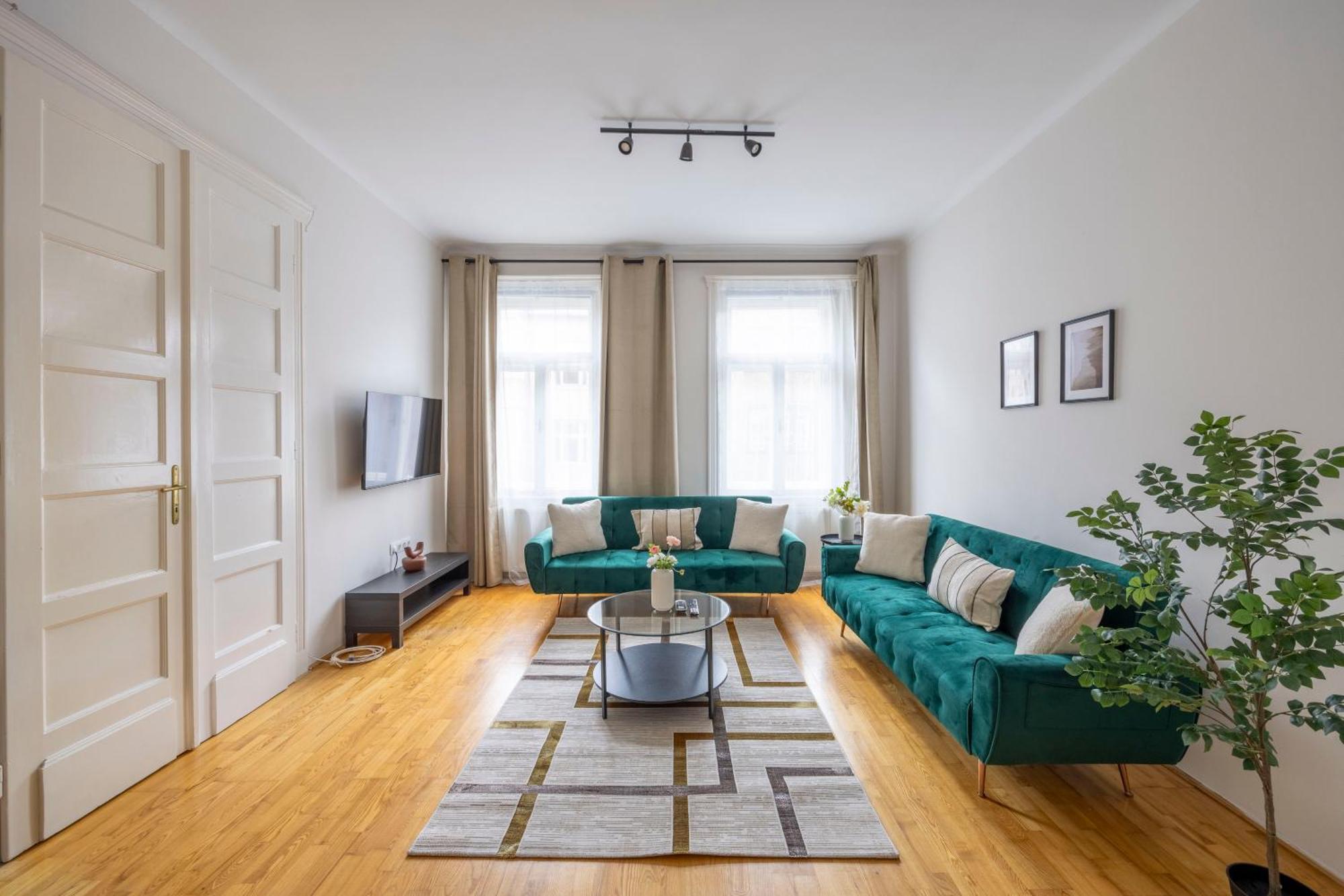 Stylish & Cozy City Center Apartment By Prestige Homes Budapest Exterior photo