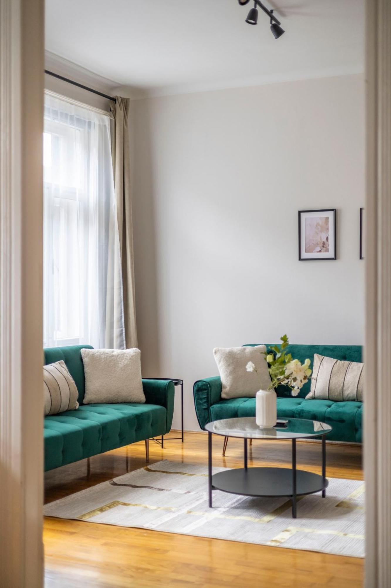 Stylish & Cozy City Center Apartment By Prestige Homes Budapest Exterior photo